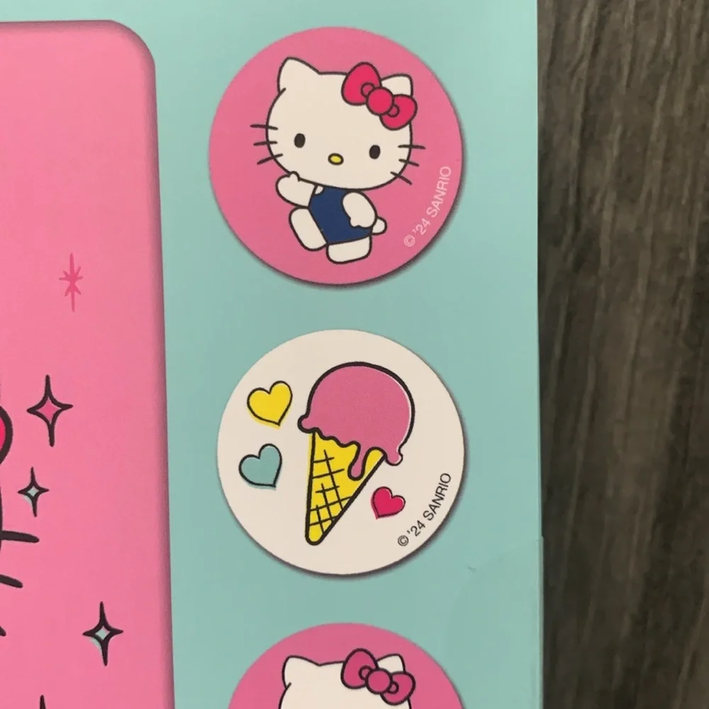 Sanrio Hello Kitty Box Of 12 Assorted Note Card Set & Stickers New In Box